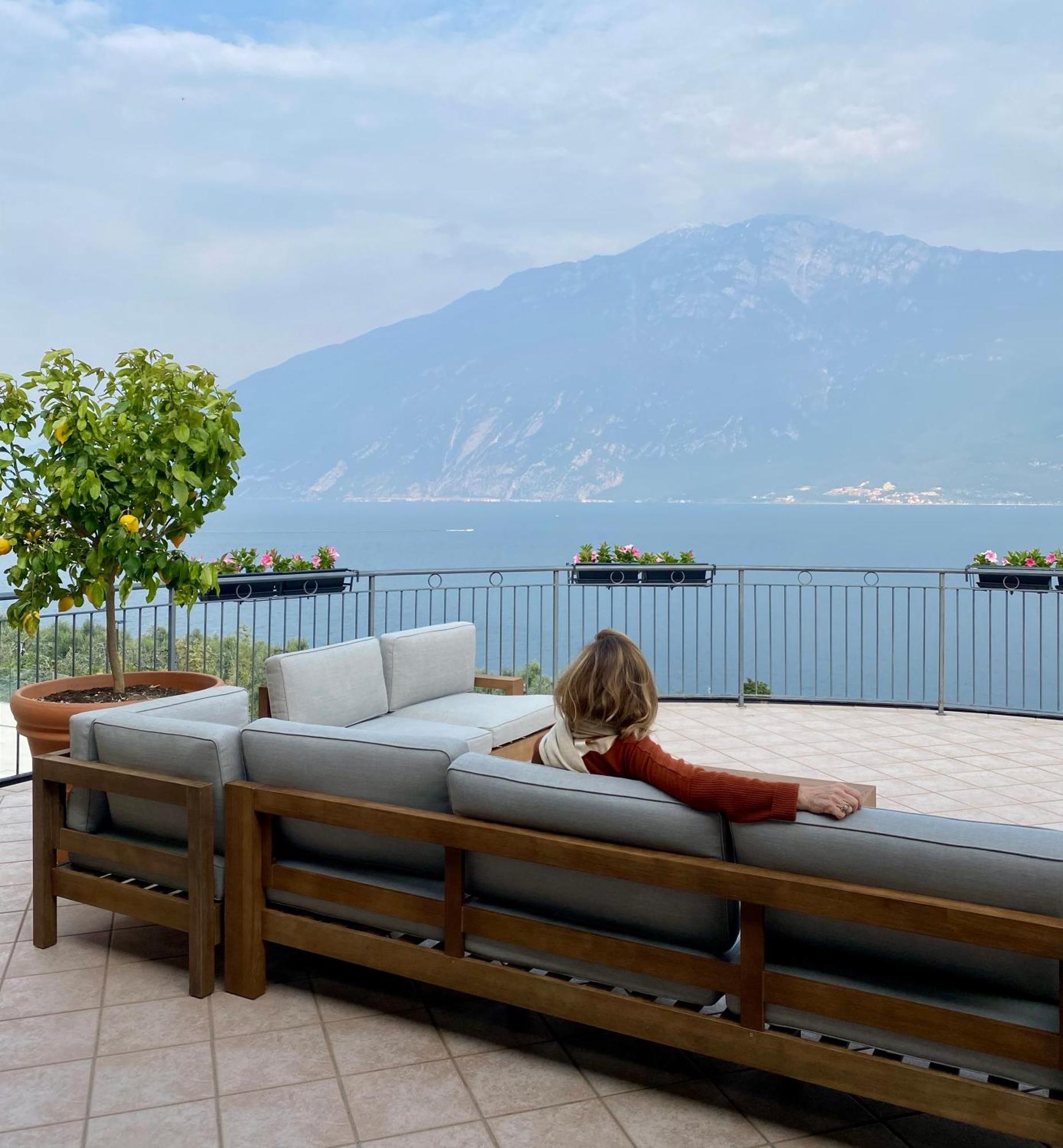 Hotel Mercedes Лимоне-суль-Гарда Экстерьер фото
